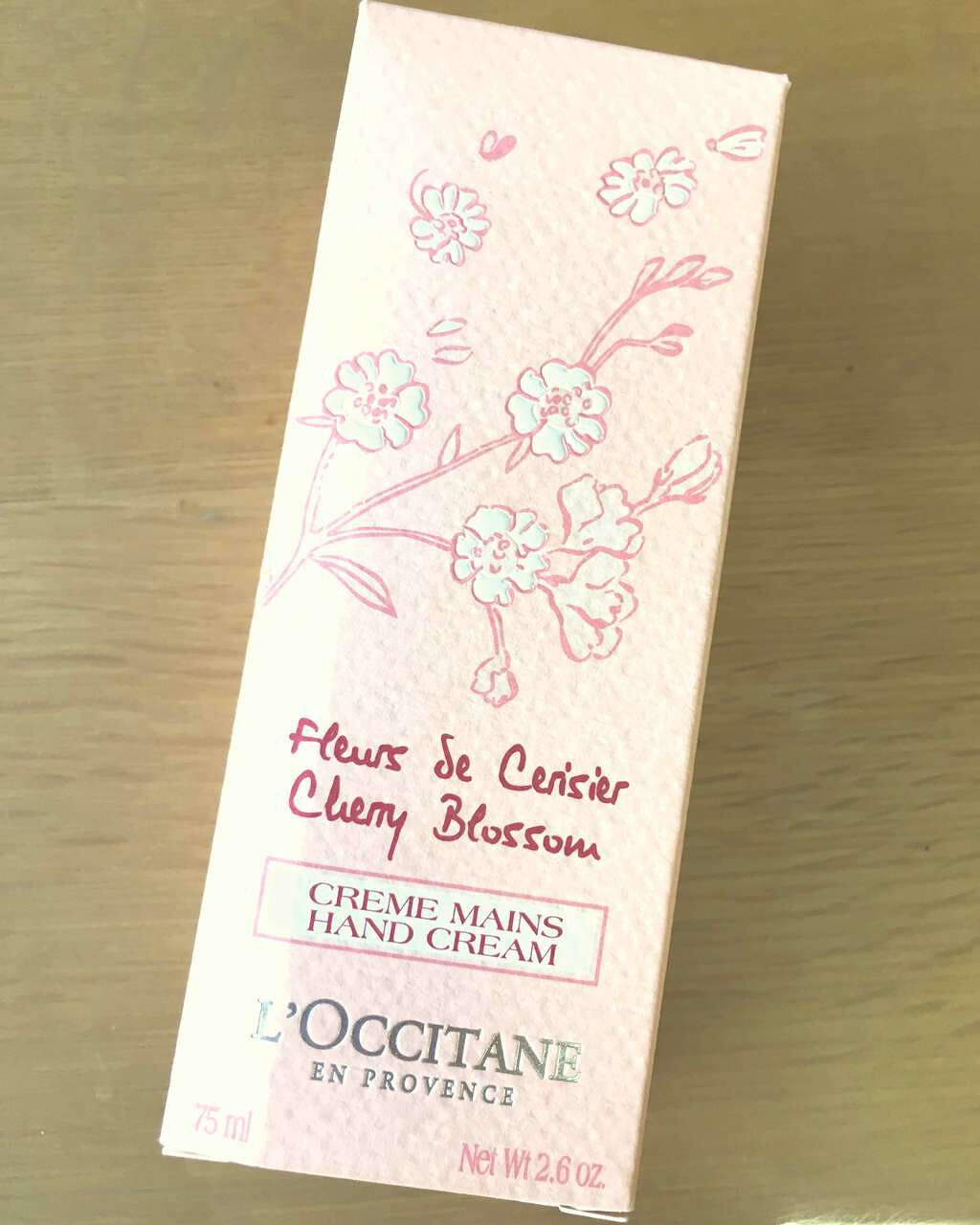 チェリーブロッサム ソフトハンドクリーム/L'OCCITANE/ハンドクリームを使ったクチコミ（1枚目）