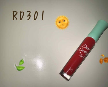 エチュードハウスディアダーリンソーダティントです！💄〔RD301〕￥約700

2枚目の左側がティシュでオフした方です！
             右側はそのままです！

オレンジと赤の中間のような色で