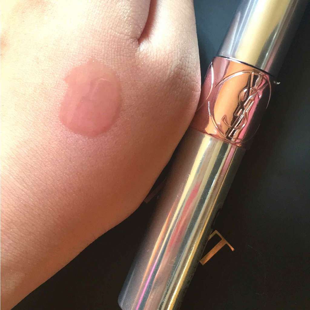 ヴォリュプテ ティントインオイル/YVES SAINT LAURENT BEAUTE/リップグロスを使ったクチコミ(2枚目)