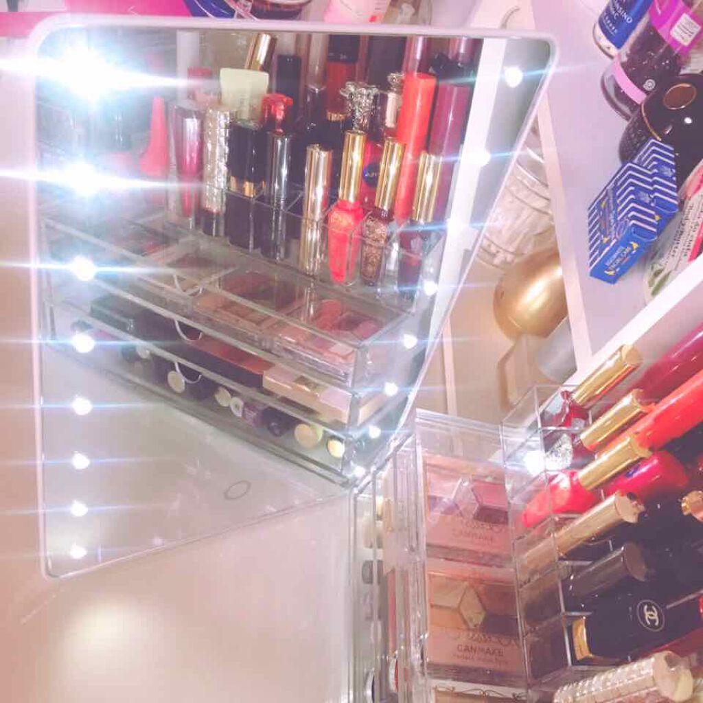 あるぱか。 on LIPS 「🌟LEDブライトニングミラータッチ🌟楽天やQoo10等の通販サ..」(1枚目)