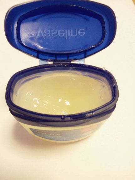 オリジナル ピュアスキンジェリー/ヴァセリン/ボディクリームを使ったクチコミ(3枚目)