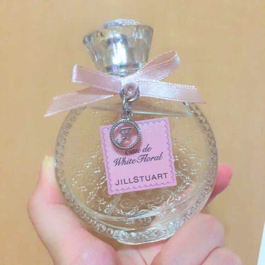 ジルスチュアート リラックス オード ホワイトフローラル/JILL STUART/香水(レディース)を使ったクチコミ（1枚目）