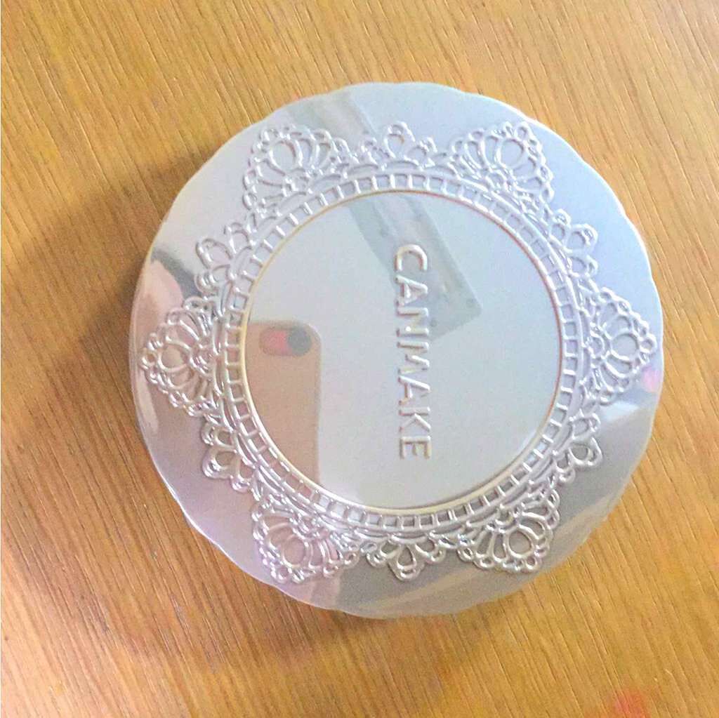 【旧品】マシュマロフィニッシュパウダー/キャンメイク/プレストパウダーを使ったクチコミ(2枚目)