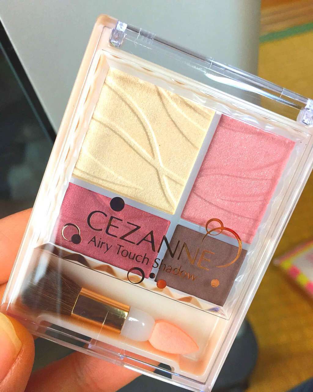 エアリータッチシャドウ/CEZANNE/アイシャドウパレットを使ったクチコミ(1枚目)