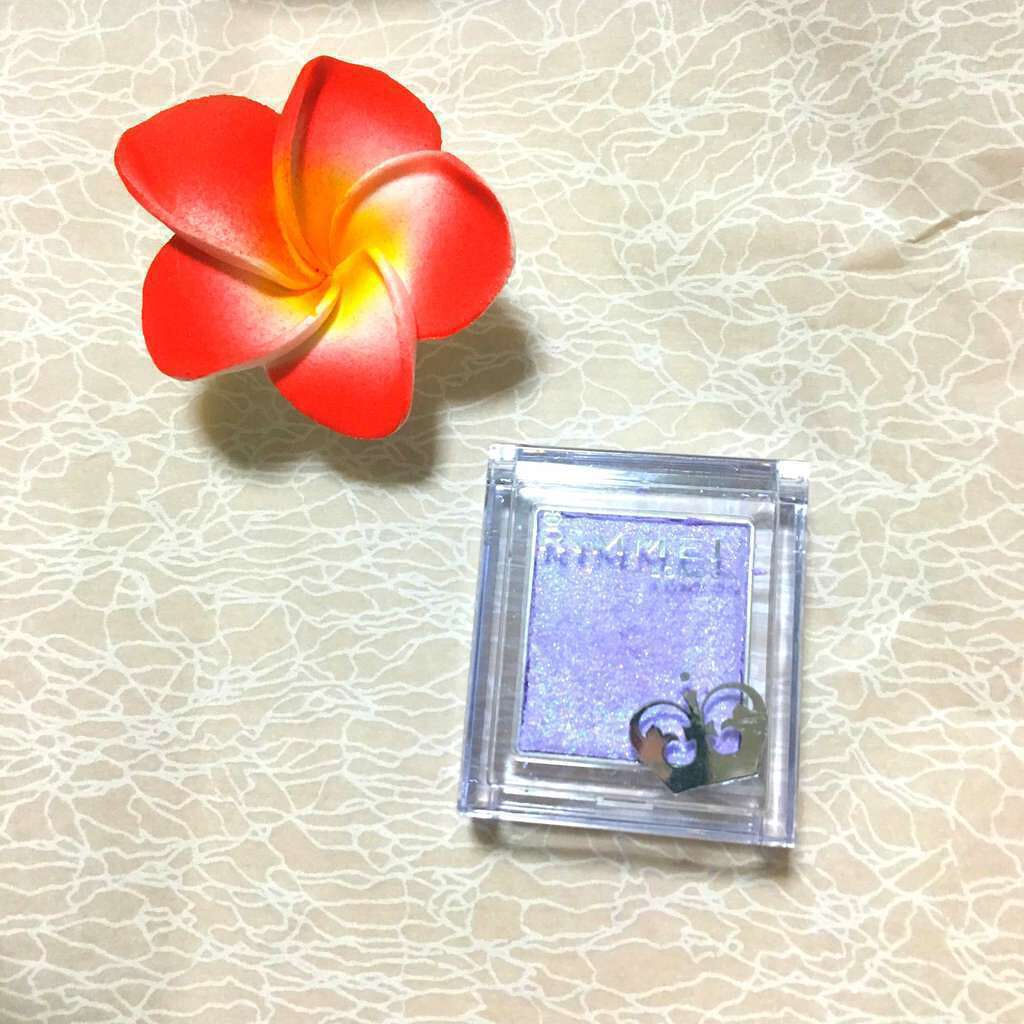 プリズム パウダーアイカラー/リンメル ロンドン/単色アイシャドウを使ったクチコミ(1枚目)