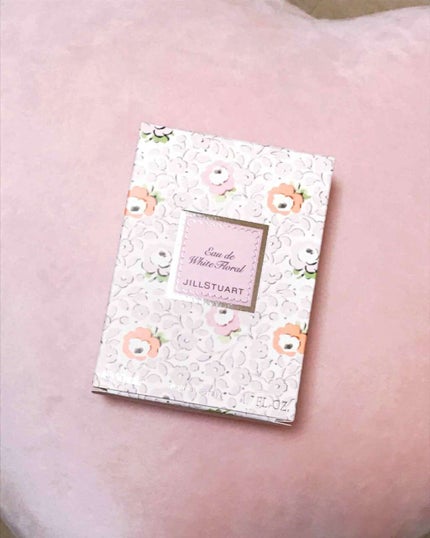 ジルスチュアート リラックス オード ホワイトフローラル/JILL STUART/香水(レディース)を使ったクチコミ(2枚目)