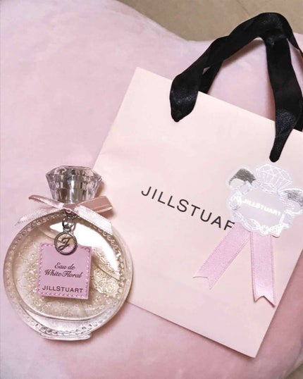 ジルスチュアート リラックス オード ホワイトフローラル/JILL STUART/香水(レディース)を使ったクチコミ(1枚目)