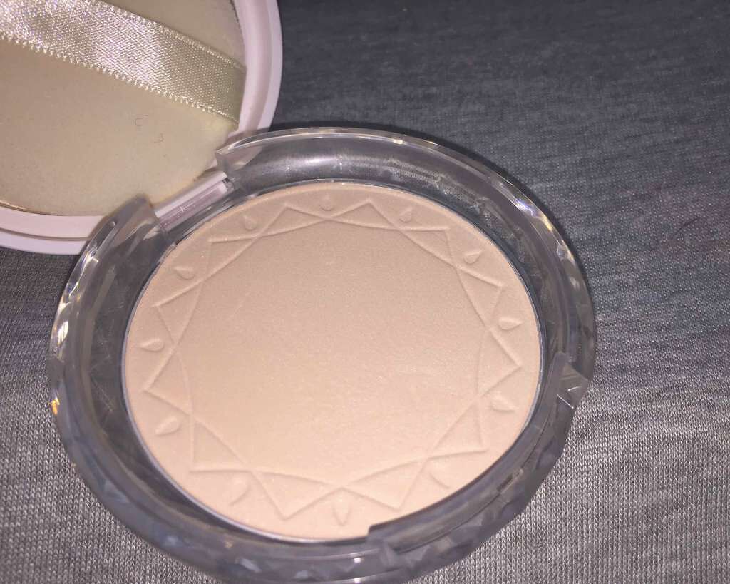 UVクリアフェイスパウダー/CEZANNE/プレストパウダーを使ったクチコミ(2枚目)