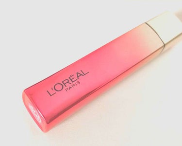 L'Oreal Paris ユイルカレス 804♪

私は高校生なので見た目も香りも大人っぽいなと感じました😂💦
とてもいい香りです💓

これだけではなくて他のリップの上に塗るのをおすすめします😊
ツヤ