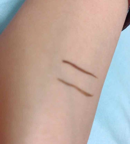 ジェルリキッドライナー/MAJOLICA MAJORCA/リキッドアイライナーを使ったクチコミ(2枚目)