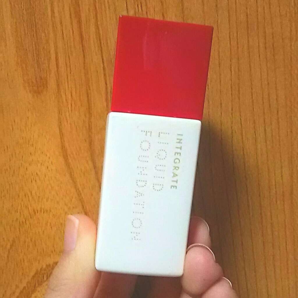 リアルフィットリキッド/インテグレート/リキッドファンデーションを使ったクチコミ(1枚目)