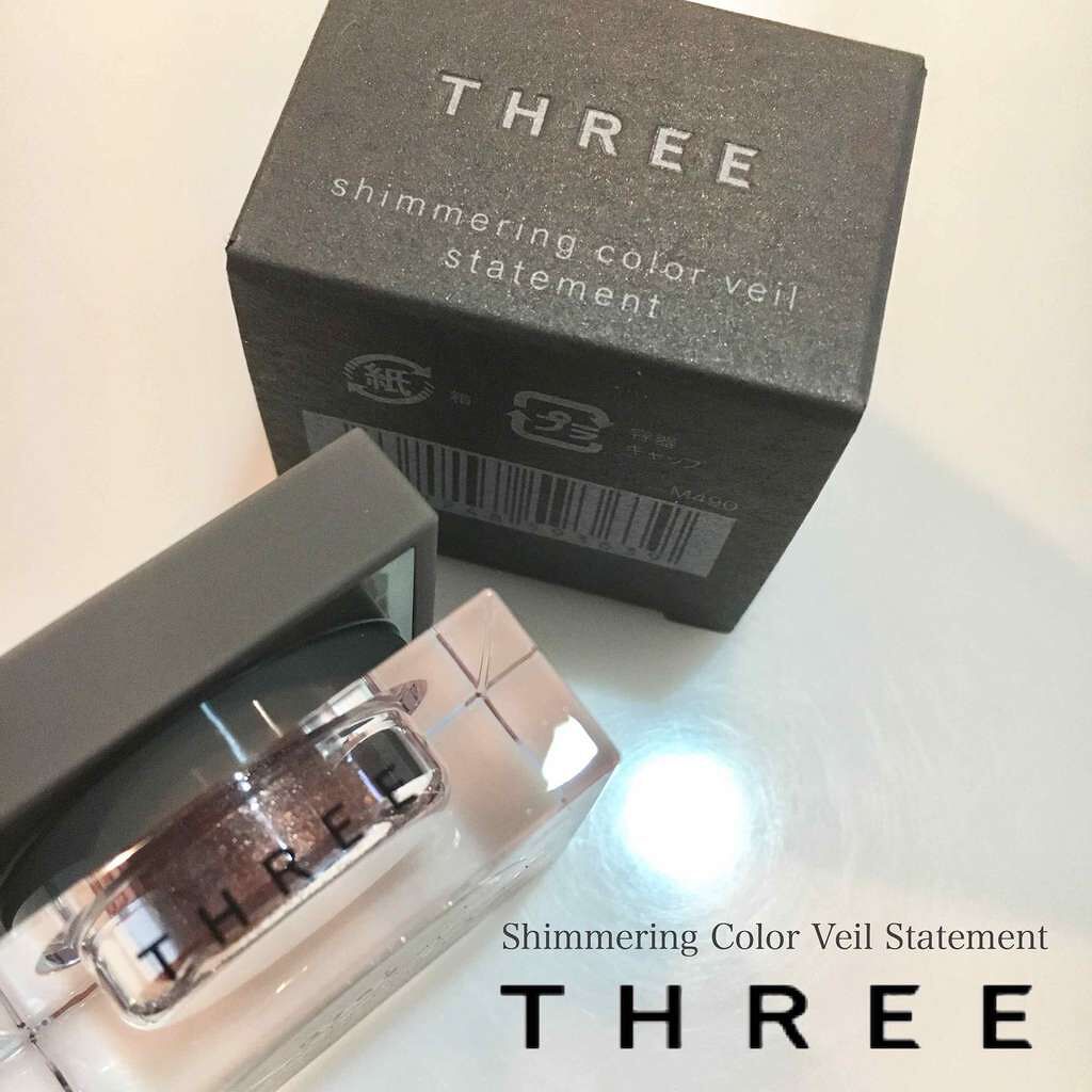 シマリングカラーヴェール ステートメント/THREE/単色アイシャドウを使ったクチコミ(1枚目)