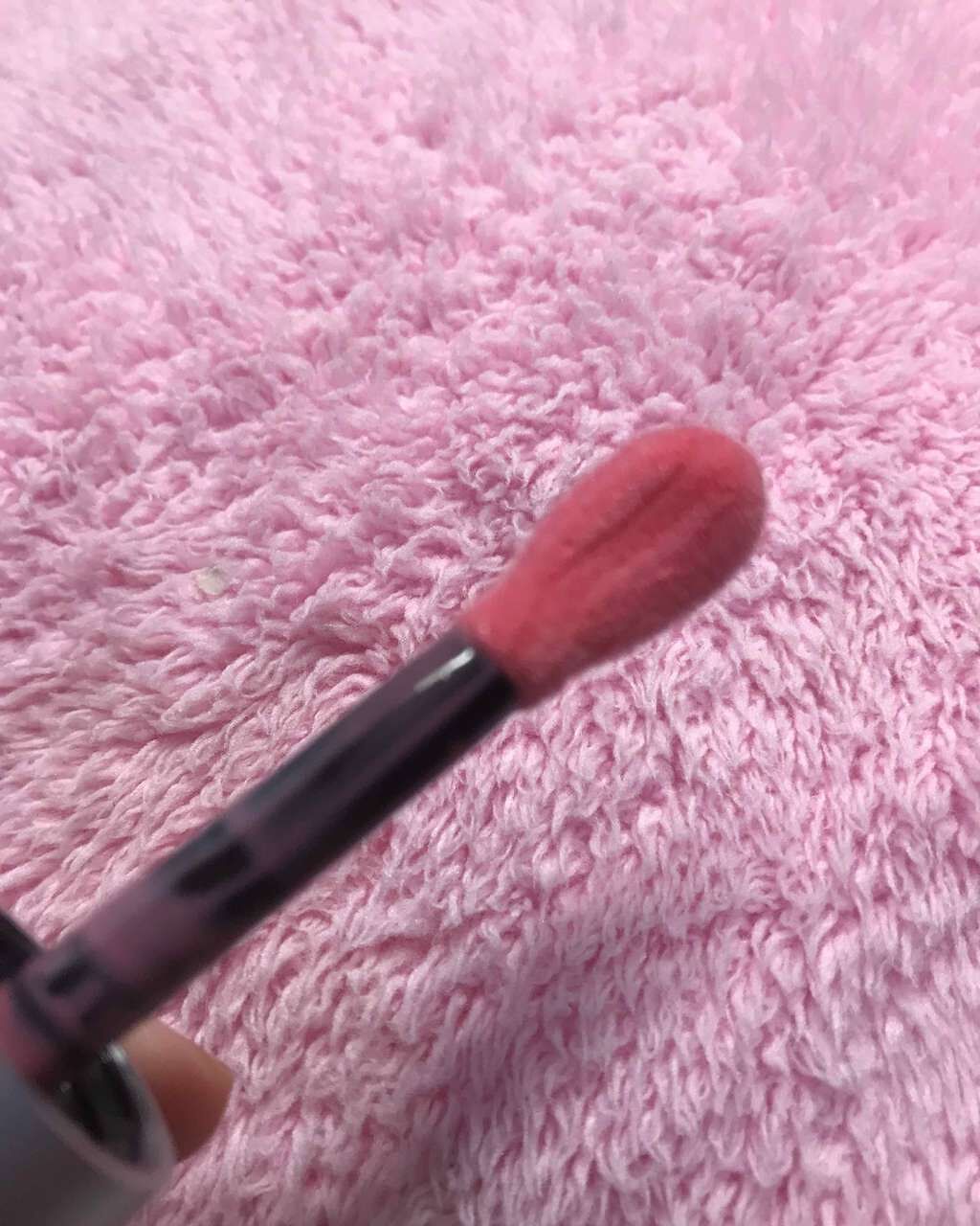 マジカルチャームリップグロス イン ヌード/エルエー ダイヤモンド/リップグロスを使ったクチコミ（2枚目）