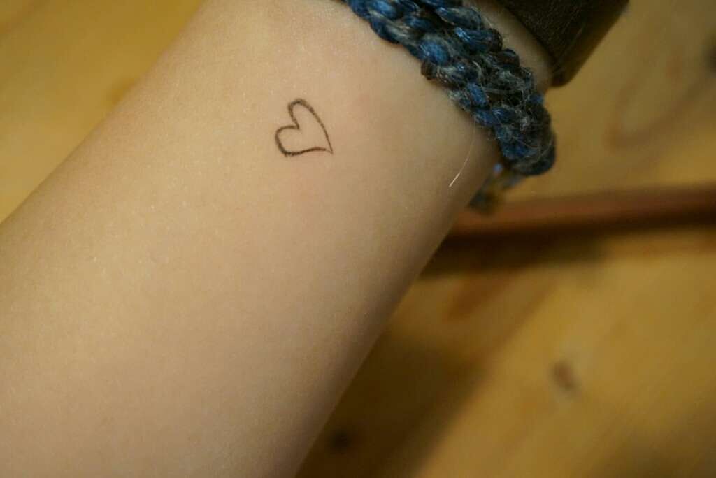 モテライナー リキッド/UZU BY FLOWFUSHI/リキッドアイライナーを使ったクチコミ(2枚目)