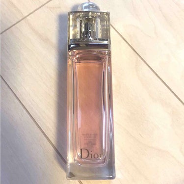 Dior ディオール アディクト オー フレッシュのクチコミ「❤︎ 1番大好きな匂い💗 
鼻にツンとくる匂いでもなく、甘い匂いでもないしずっと匂いかいでても.....」（1枚目）