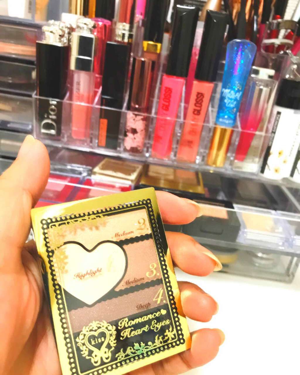 ロマンスハートアイズ/KiSS/アイシャドウパレットを使ったクチコミ(1枚目)