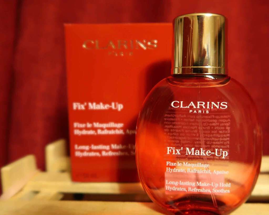 フィックス メイクアップ/CLARINS/ミスト状化粧水を使ったクチコミ（1枚目）
