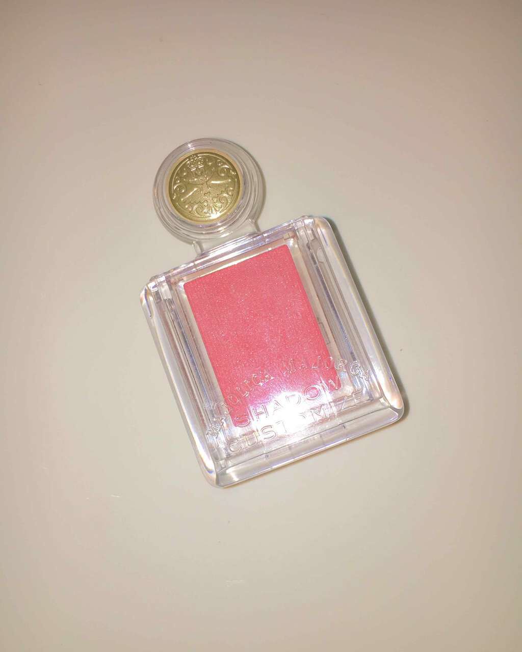 シャドーカスタマイズ/MAJOLICA MAJORCA/単色アイシャドウを使ったクチコミ(1枚目)