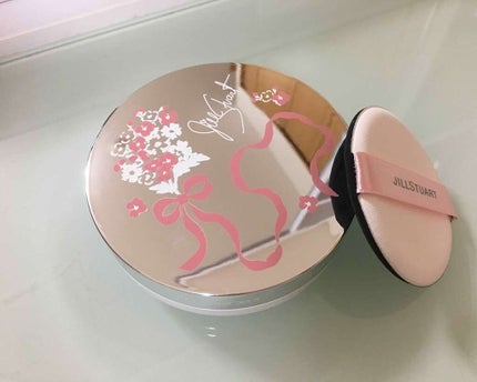 ピュアエッセンス クッションコンパクト/JILL STUART/クッションファンデーションを使ったクチコミ(2枚目)