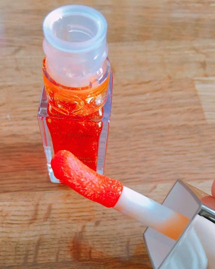 コンフォート リップオイル /CLARINS/リップグロスを使ったクチコミ(3枚目)