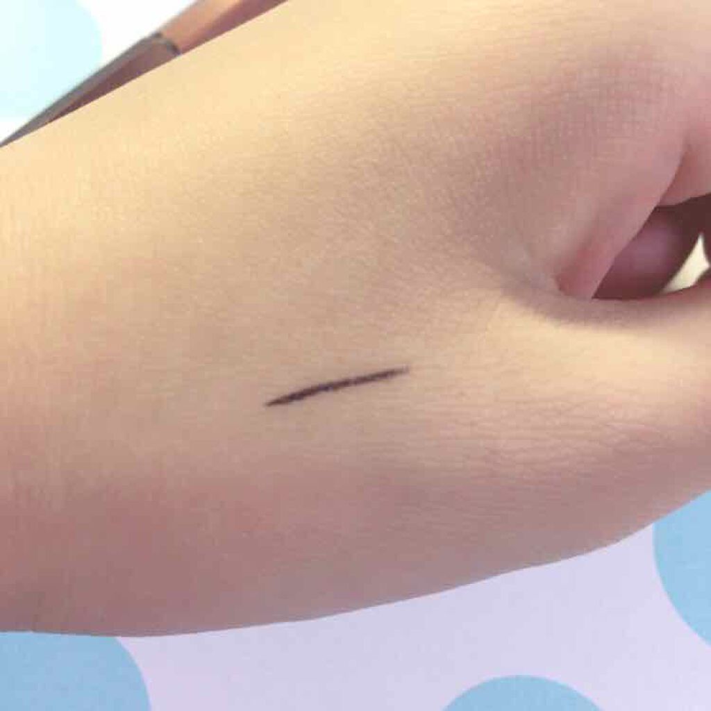 モテライナー リキッド/UZU BY FLOWFUSHI/リキッドアイライナーを使ったクチコミ（2枚目）