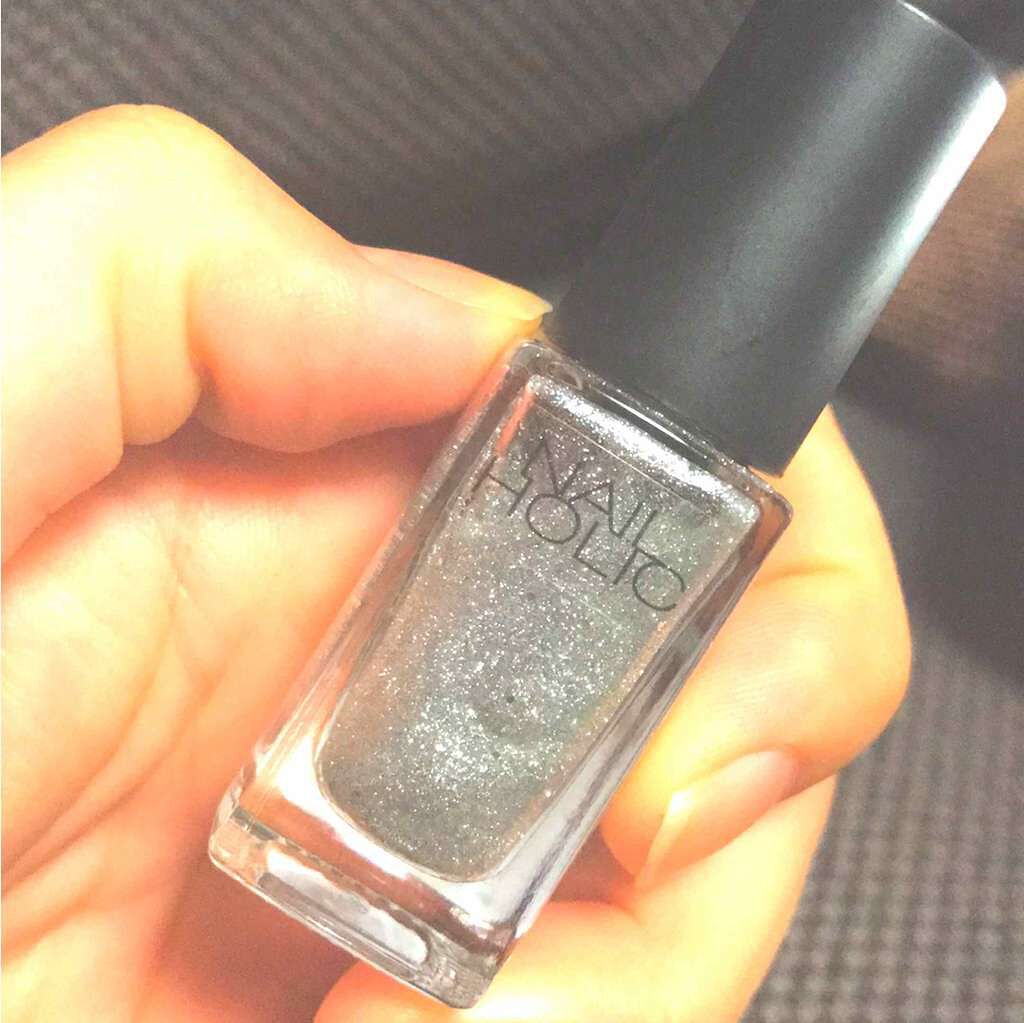 ネイルホリック Metalic color SV002/ネイルホリック/マニキュアを使ったクチコミ（1枚目）