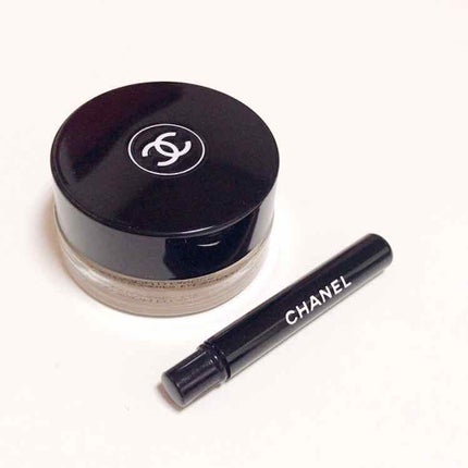 イリュージョン ドンブル/CHANEL/ジェル・クリームアイシャドウを使ったクチコミ(1枚目)