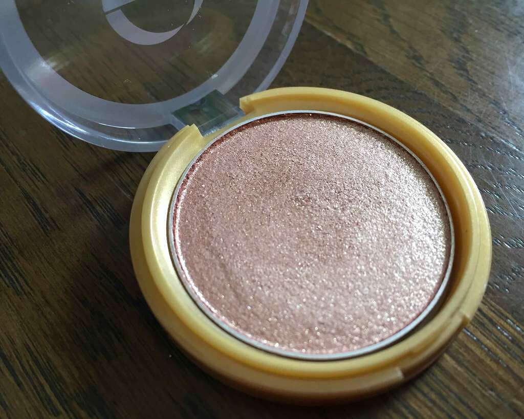 シャイニーシャドウ N/excel/単色アイシャドウを使ったクチコミ（2枚目）