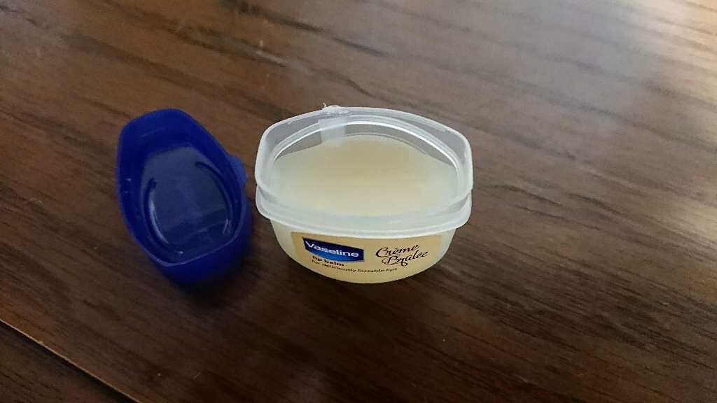 リップ クレームブリュレ/ヴァセリン/リップケアを使ったクチコミ(2枚目)