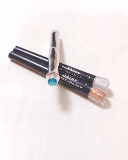 エクスプレスアイシャドーペン/DAISO/スティックアイシャドウを使ったクチコミ(1枚目)