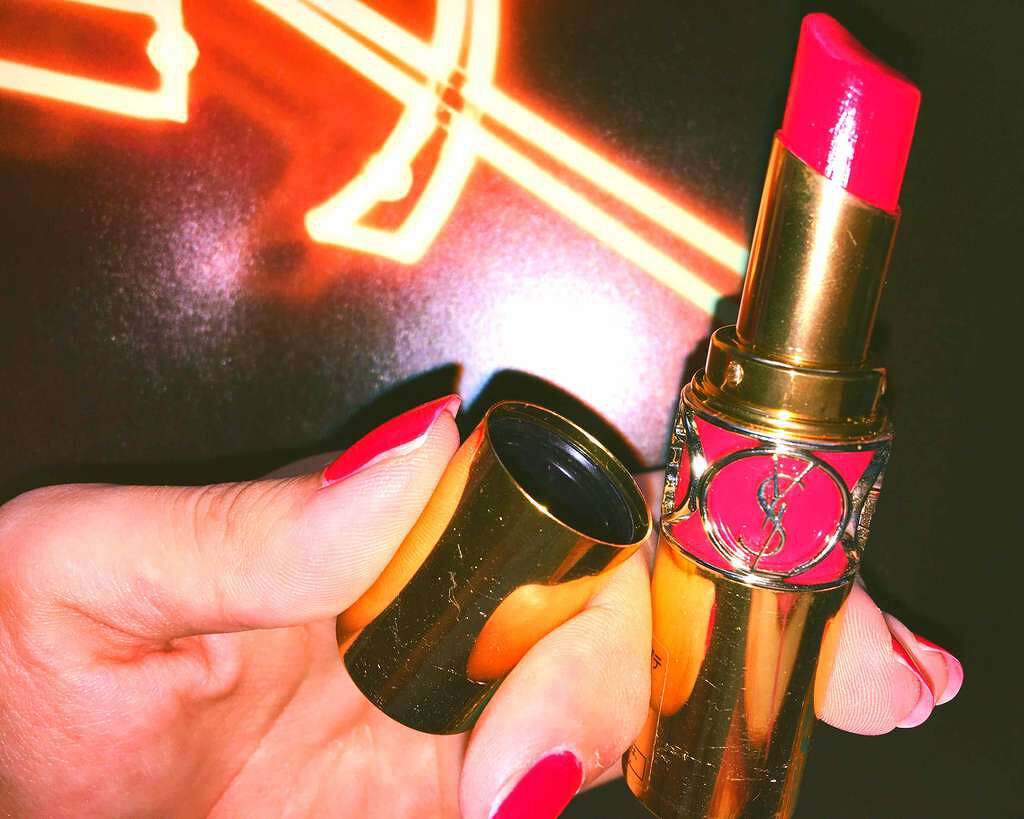 ルージュ ヴォリュプテ シャイン/YVES SAINT LAURENT BEAUTE/口紅を使ったクチコミ（1枚目）