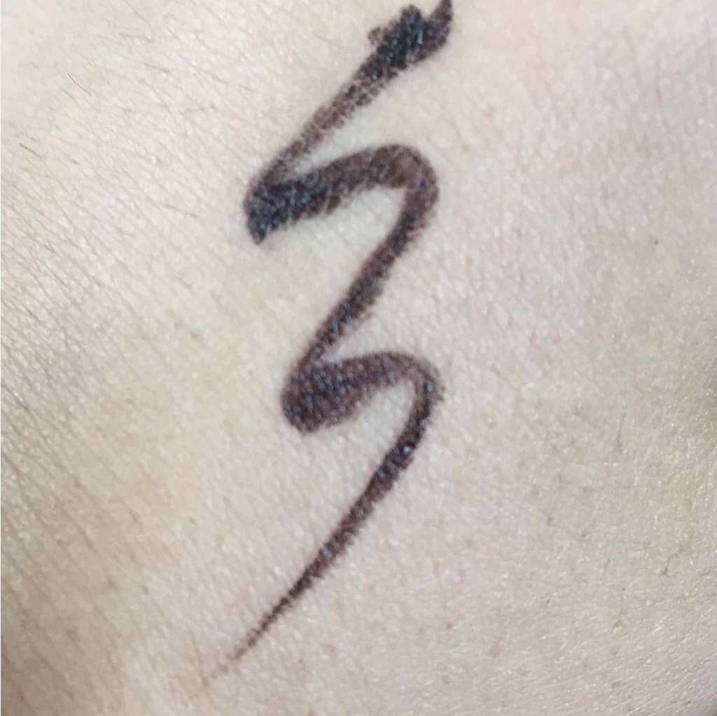 モテライナー リキッド/UZU BY FLOWFUSHI/リキッドアイライナーを使ったクチコミ（3枚目）