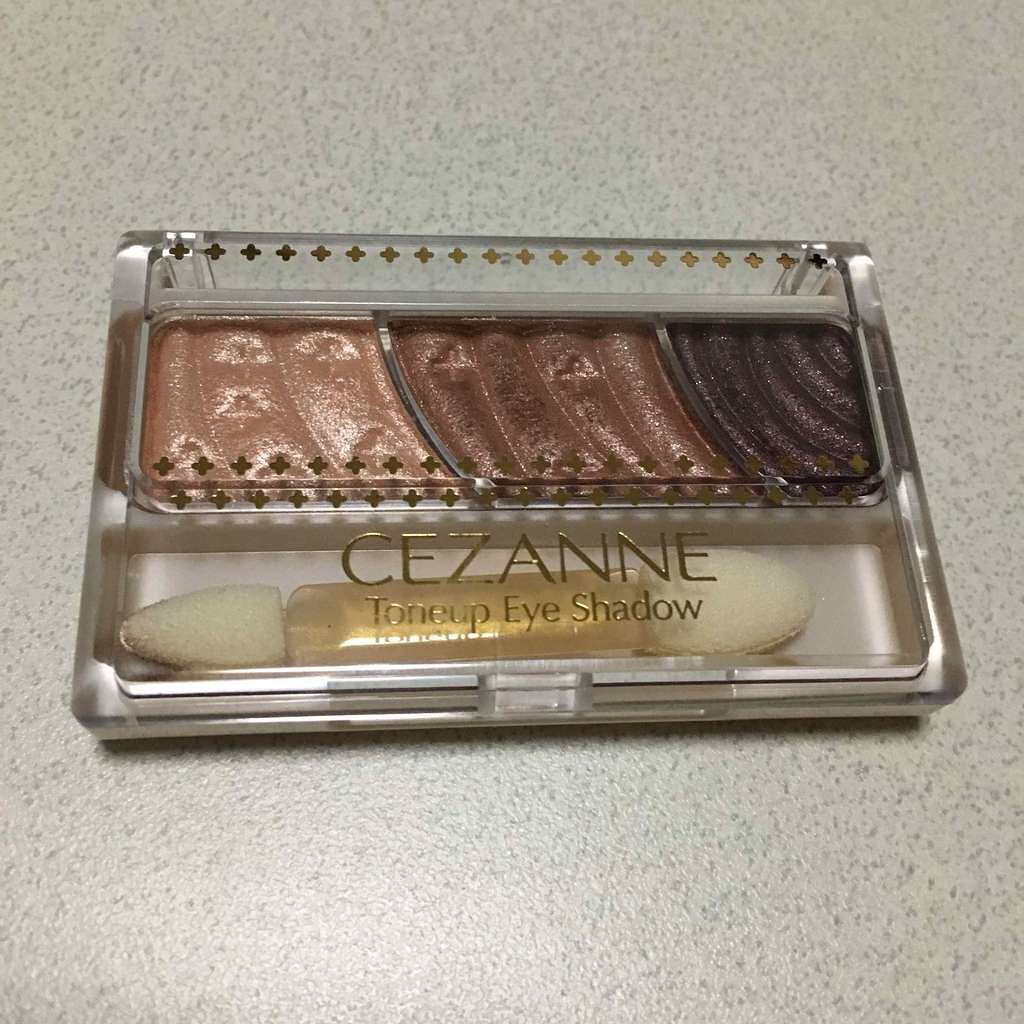 トーンアップアイシャドウ/CEZANNE/アイシャドウパレットを使ったクチコミ(1枚目)