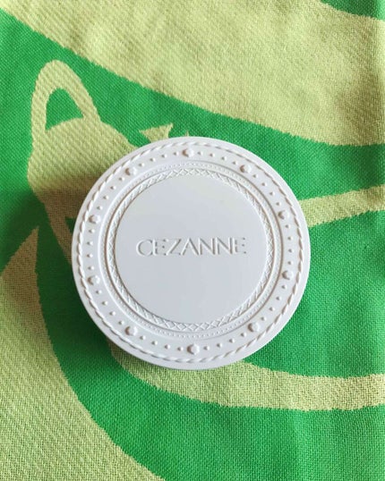 UVクリアフェイスパウダー/CEZANNE/プレストパウダーを使ったクチコミ(1枚目)