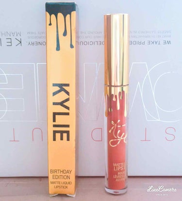 💠KYLIL BIRTHDAY  EDITION MATTE LIQULD LIP STICK  made in U.S.A

またまたフィリピンのいとこからの贈り物でもらいました!!!!

海外のリッ