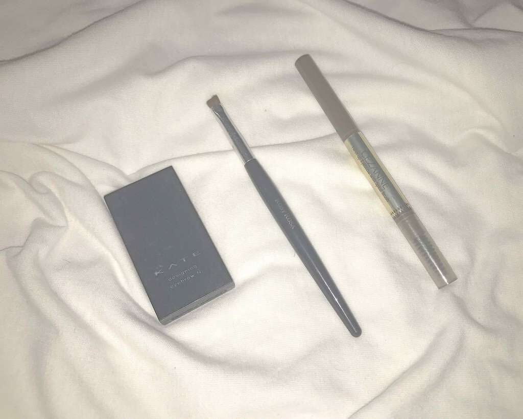 ブラシ付きアイブロウ繰り出し/CEZANNE/アイブロウペンシルを使ったクチコミ（1枚目）