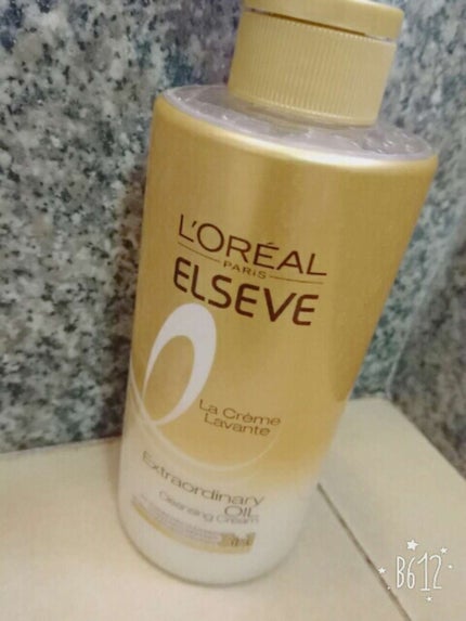 エクストラオーディナリー オイル ラ クレム ラヴォン クレンジング クリーム しっとり/ロレアル パリ/頭皮クレンジングを使ったクチコミ(1枚目)
