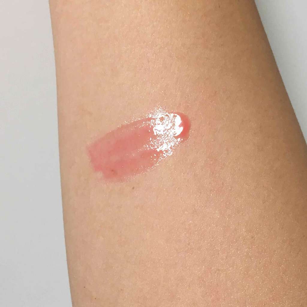 ユイルカレス/ロレアル パリ/リップグロスを使ったクチコミ（2枚目）