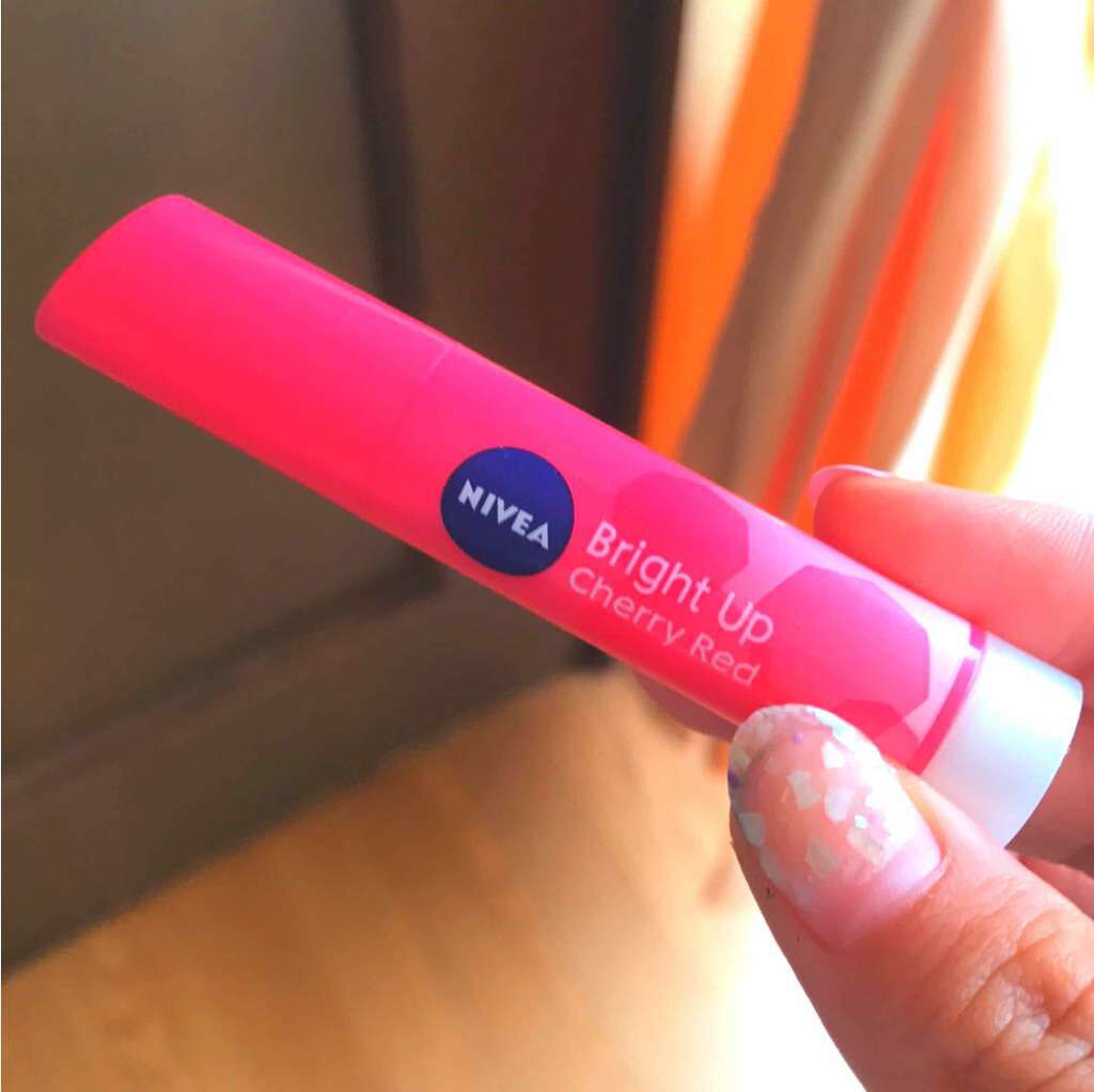 モイストピュアカラーリップ/ニベア/リップクリームを使ったクチコミ(1枚目)