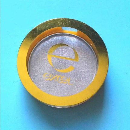 シャイニーシャドウ N/excel/単色アイシャドウを使ったクチコミ(1枚目)