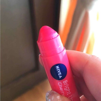 モイストピュアカラーリップ/ニベア/リップクリームを使ったクチコミ(2枚目)