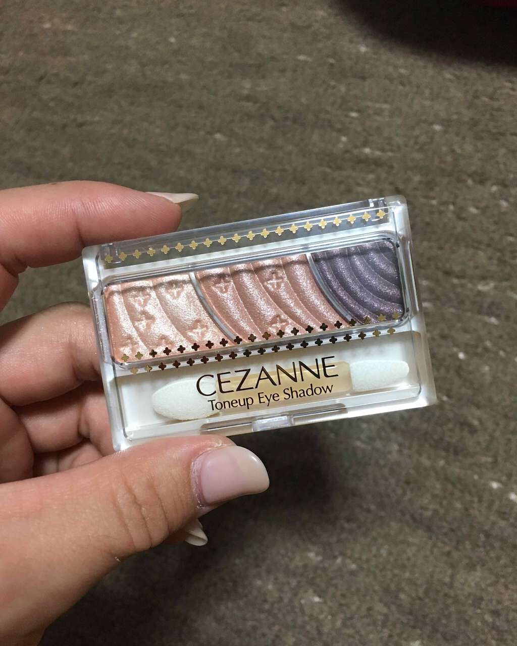 トーンアップアイシャドウ/CEZANNE/アイシャドウパレットを使ったクチコミ(1枚目)