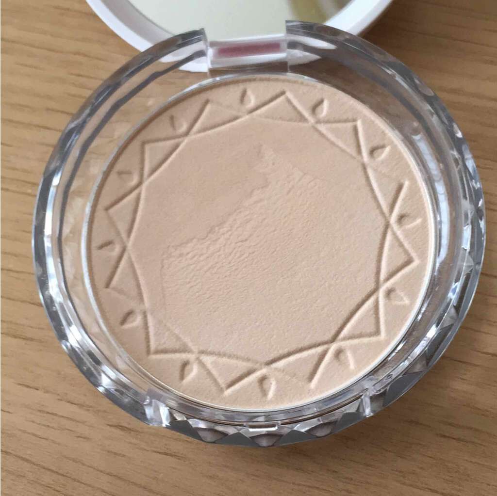 UVクリアフェイスパウダー/CEZANNE/プレストパウダーを使ったクチコミ（1枚目）