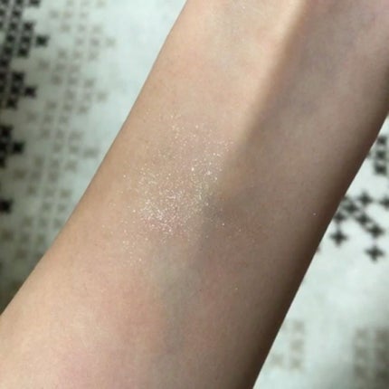 シャイニーシャドウ N/excel/単色アイシャドウを使ったクチコミ(2枚目)