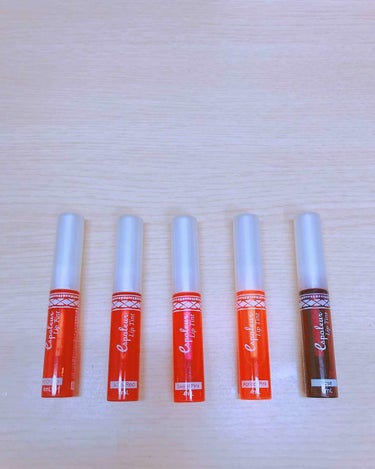 💄 エスポルールリップティント  全色
      １つ 108円（税込）

💄 前にも１回投稿したけど全色そろってなく
       て、そろったからもう１回投稿しました！

☆カラー☆ 左から
Sw