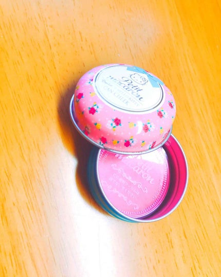 ベニコ×ハローキティ プチマカロン/Benico(ベニコ)/パウダーチークを使ったクチコミ(2枚目)