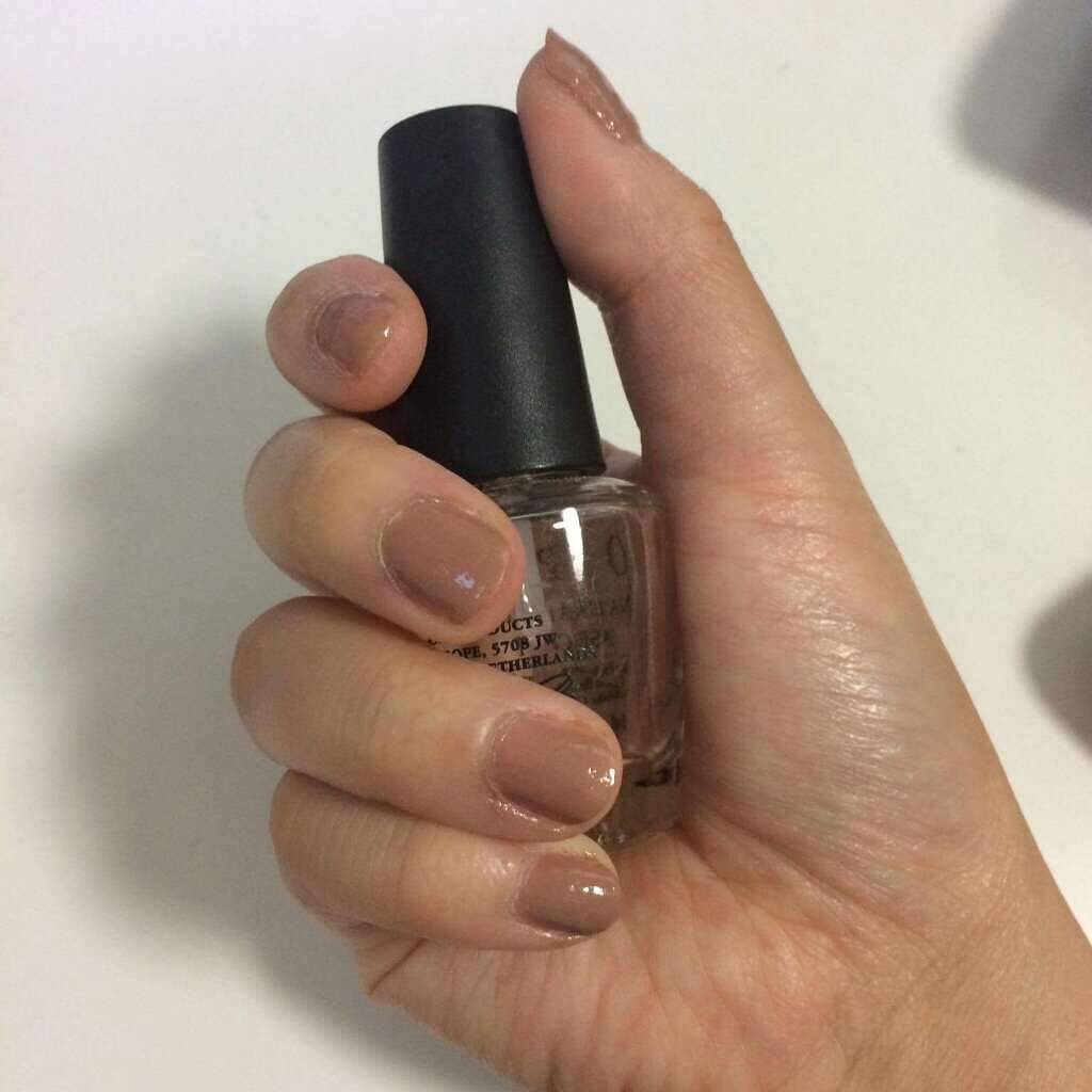 エスポルール ネイルポリッシュA/エスポルール/マニキュアを使ったクチコミ(2枚目)