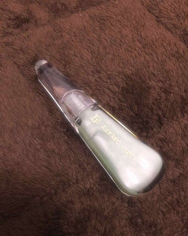 フローフシ LIP38℃リップトリートメント
税込1728円

私は唇の色素が元々濃いのが悩みだったので、－２°のグリーンを購入しました
毎日寝る前に付けています。現在5日目です。朝起きると、心なしか縦