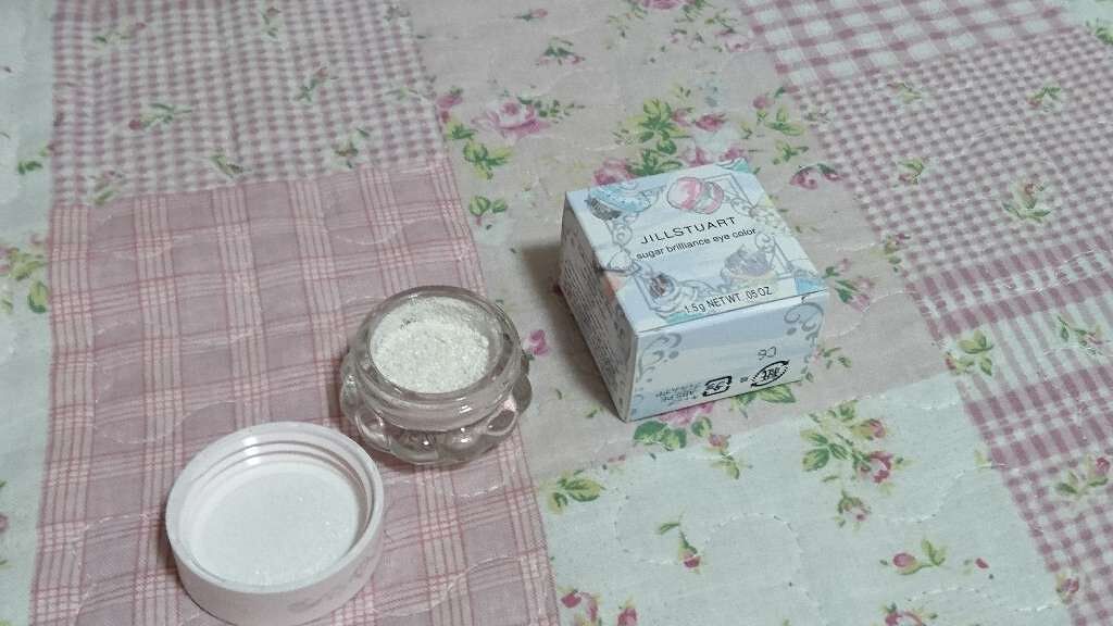 シュガーブリリアンス アイカラー/JILL STUART/単色アイシャドウを使ったクチコミ（2枚目）