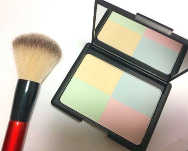 e.l.f. Cosmetics e.l.f. トーン補正パウダー クールのクチコミ「e.l.f トーン補正パウダー

iHerbで購入しました！
iHerb5%off紹介コード .....」（2枚目）